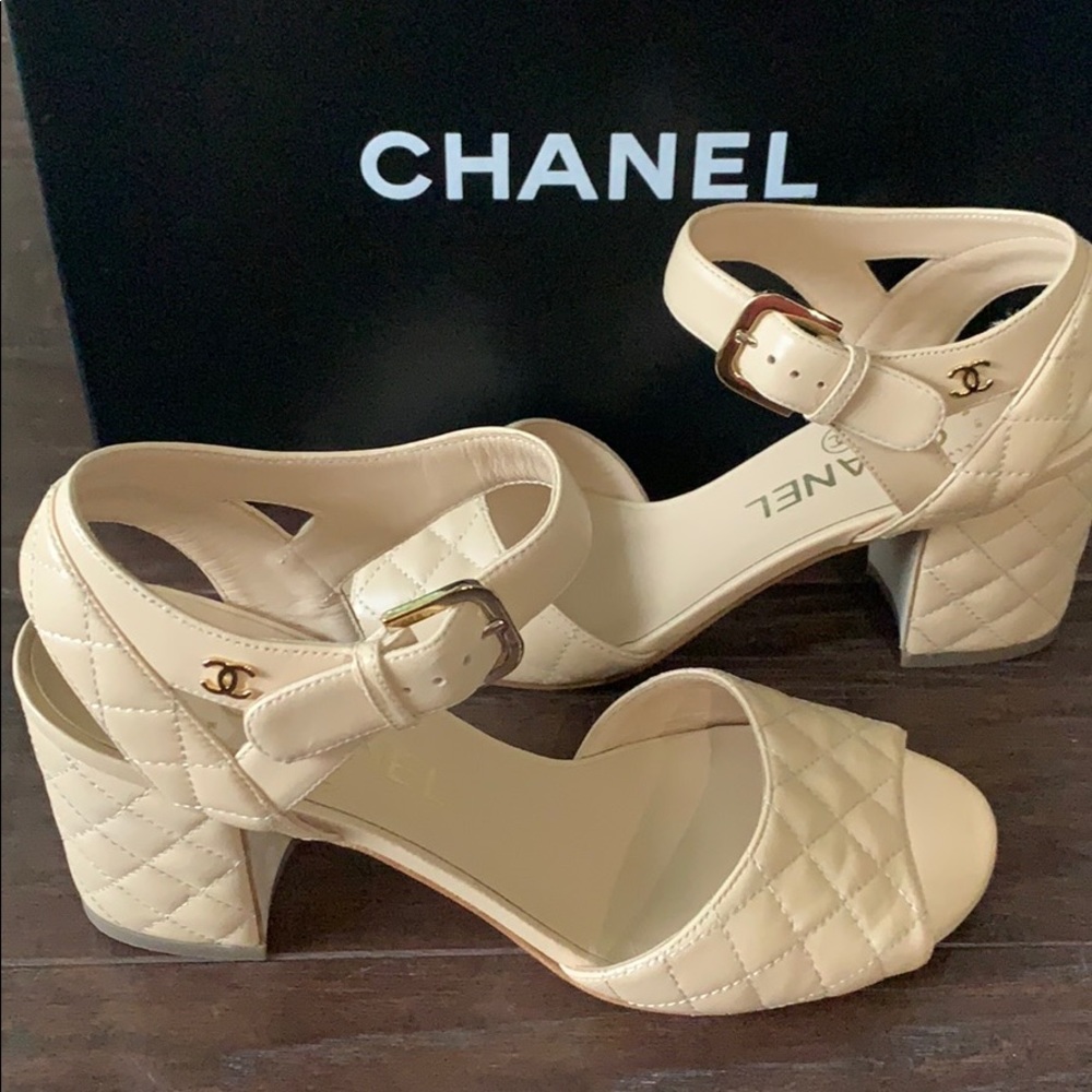 CHANEL Quilted Lambskin Sandals
